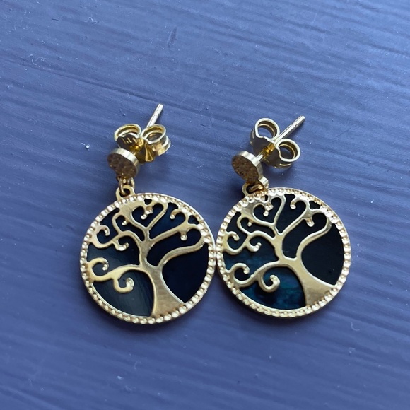 14k gold black onyx tree of life earrings - Picture 1 of 3